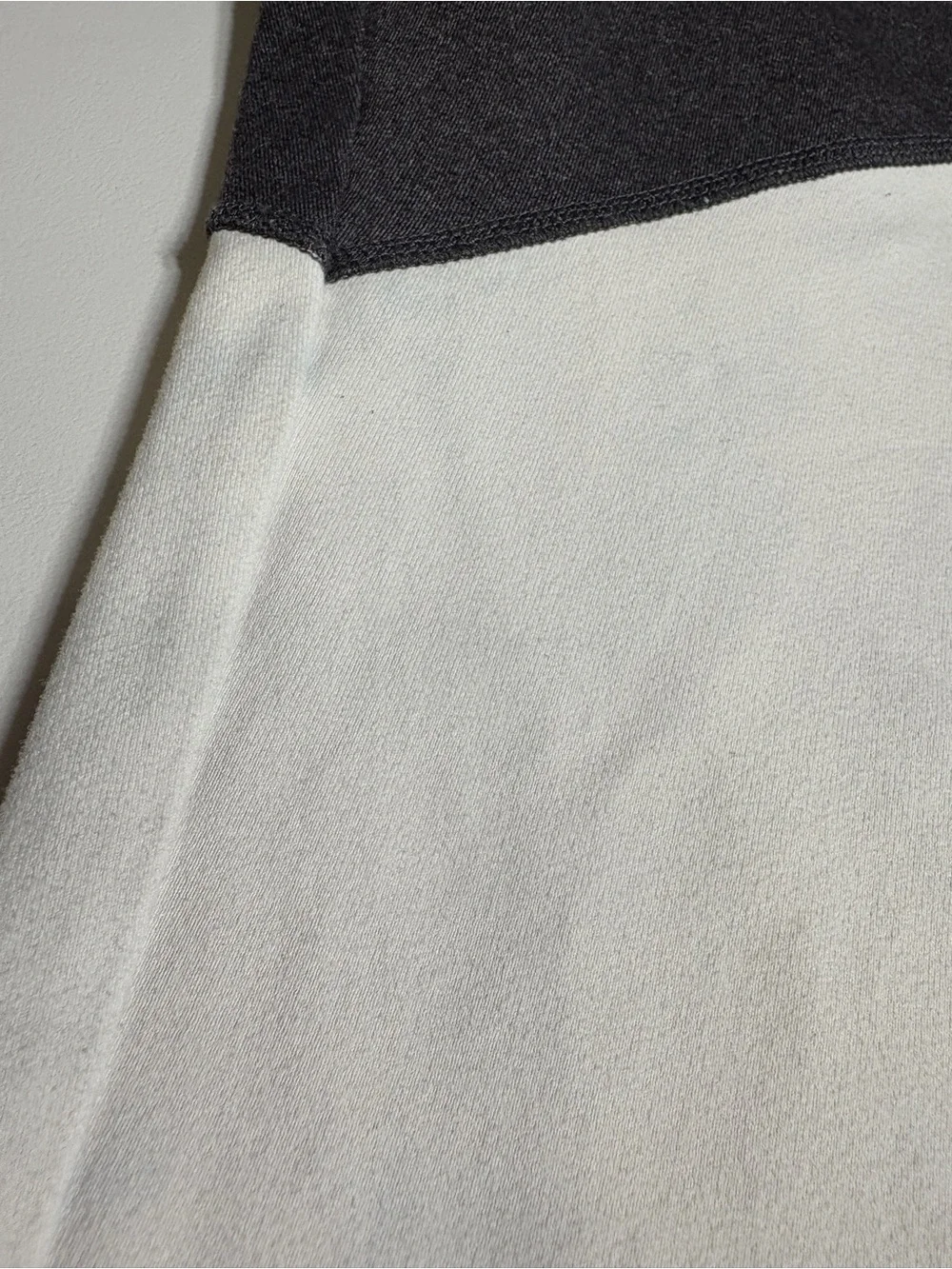 Alo Electra Capri in Stormy Heather & Natural